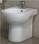 BIDET FILO PARETE CM 52x37,5x41 ;  CLARA